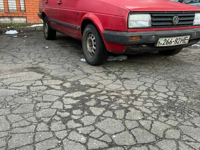 Червоний Фольксваген Джетта, об'ємом двигуна 1.6 л та пробігом 250 тис. км за 700 $, фото 1 на Automoto.ua