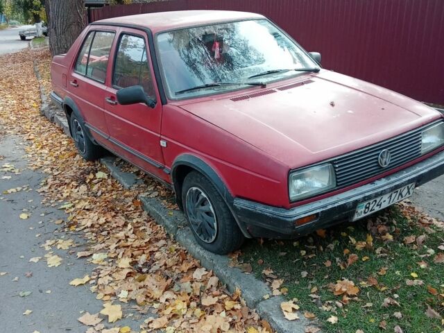 Фольксваген Джетта 1986 в Переяславе-Хмельницком на Automoto.ua Красный Фольксваген Джетта, объемом двигателя 1 л и пробегом 570 тыс. км за 800 $, фото 1 на Automoto.ua