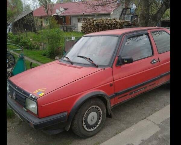 Красный Фольксваген Джетта, объемом двигателя 1.3 л и пробегом 307 тыс. км за 1300 $, фото 1 на Automoto.ua