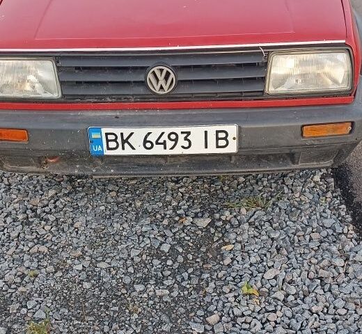 Червоний Фольксваген Джетта, об'ємом двигуна 1.8 л та пробігом 426 тис. км за 1350 $, фото 1 на Automoto.ua