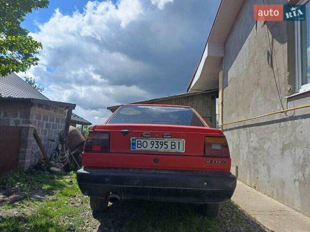 Красный Фольксваген Джетта, объемом двигателя 1.8 л и пробегом 297 тыс. км за 950 $, фото 1 на Automoto.ua