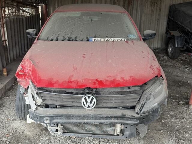 Червоний Фольксваген Джетта, об'ємом двигуна 2 л та пробігом 270 тис. км за 3999 $, фото 1 на Automoto.ua