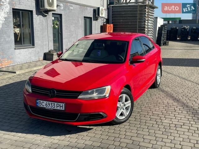 Красный Фольксваген Джетта, объемом двигателя 2.5 л и пробегом 252 тыс. км за 6999 $, фото 1 на Automoto.ua