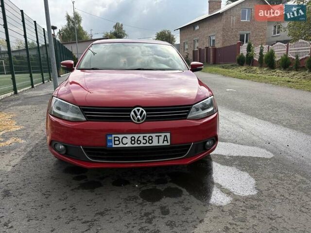 Червоний Фольксваген Джетта, об'ємом двигуна 1.97 л та пробігом 170 тис. км за 9900 $, фото 1 на Automoto.ua