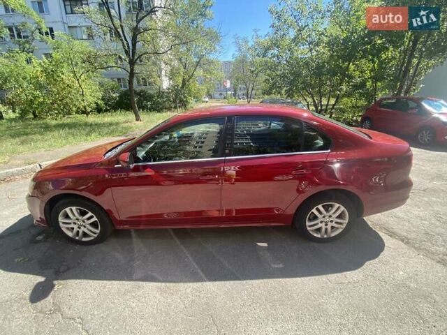 Красный Фольксваген Джетта, объемом двигателя 1.39 л и пробегом 196 тыс. км за 9000 $, фото 1 на Automoto.ua