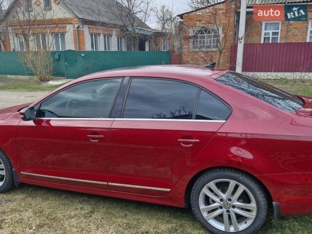 Красный Фольксваген Джетта, объемом двигателя 1.8 л и пробегом 136 тыс. км за 11500 $, фото 1 на Automoto.ua