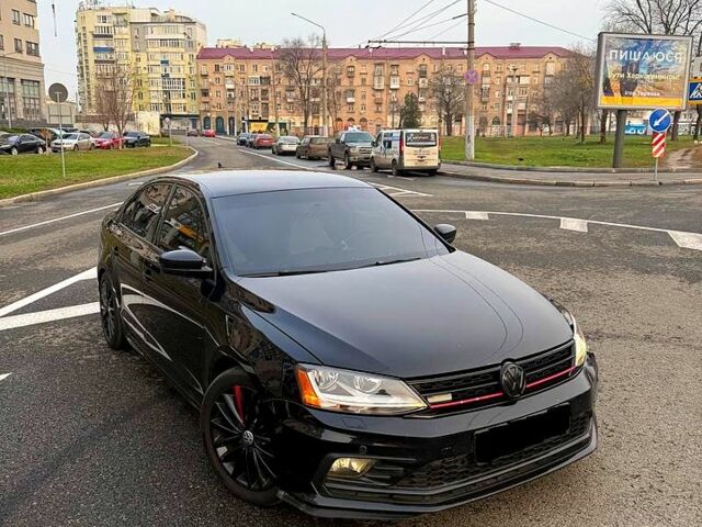 Фольксваген Джетта, об'ємом двигуна 1.8 л та пробігом 188 тис. км за 10000 $, фото 1 на Automoto.ua