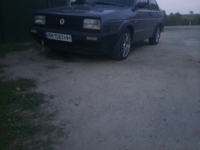 Серый Фольксваген Джетта, объемом двигателя 1.6 л и пробегом 2 тыс. км за 452 $, фото 1 на Automoto.ua