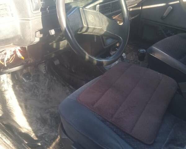 Серый Фольксваген Джетта, объемом двигателя 1.6 л и пробегом 62 тыс. км за 700 $, фото 1 на Automoto.ua