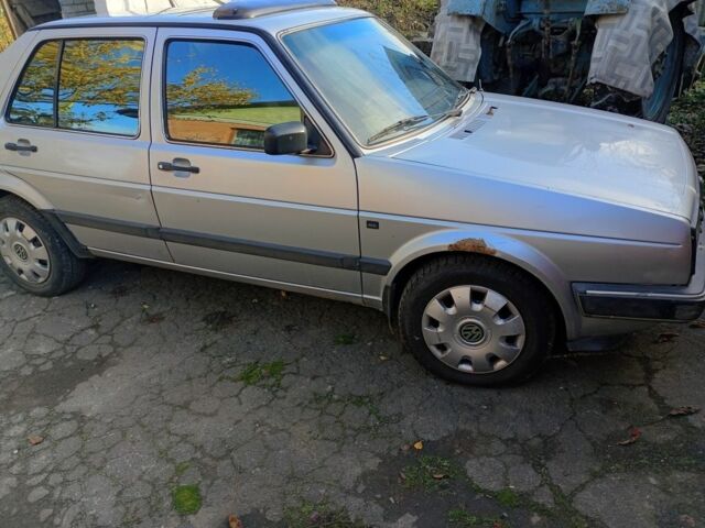 Серый Фольксваген Джетта, объемом двигателя 1.6 л и пробегом 250 тыс. км за 1750 $, фото 1 на Automoto.ua