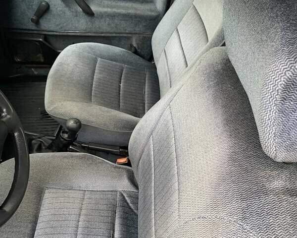 Сірий Фольксваген Джетта, об'ємом двигуна 1.6 л та пробігом 456 тис. км за 590 $, фото 1 на Automoto.ua