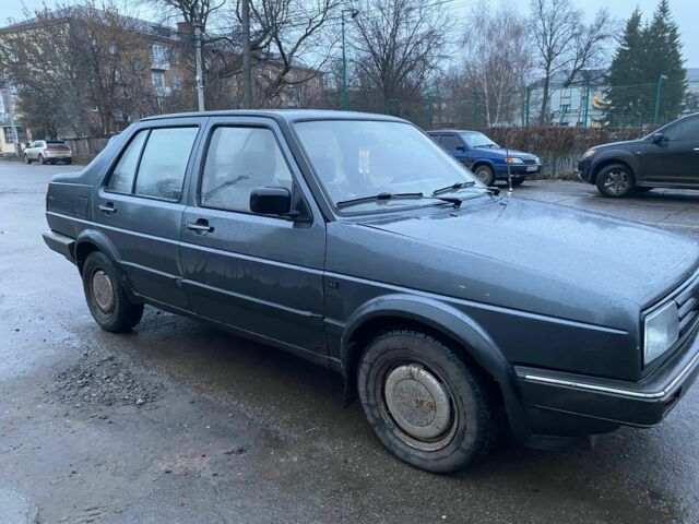 Серый Фольксваген Джетта, объемом двигателя 1.6 л и пробегом 185 тыс. км за 1050 $, фото 1 на Automoto.ua