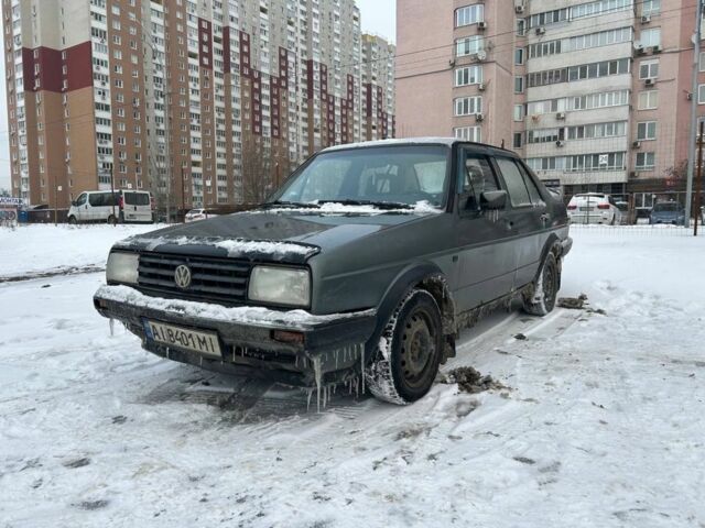 Серый Фольксваген Джетта, объемом двигателя 1.6 л и пробегом 300 тыс. км за 800 $, фото 1 на Automoto.ua