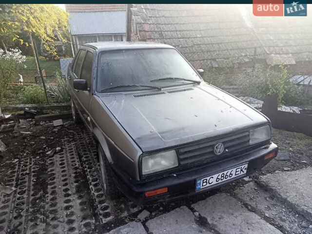 Сірий Фольксваген Джетта, об'ємом двигуна 1.3 л та пробігом 300 тис. км за 900 $, фото 1 на Automoto.ua