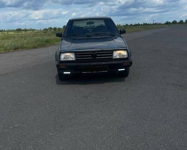 Фольксваген Джетта 1988 в Ровно на Automoto.ua Серый Фольксваген Джетта, объемом двигателя 1.78 л и пробегом 185 тыс. км за 1200 $, фото 1 на Automoto.ua