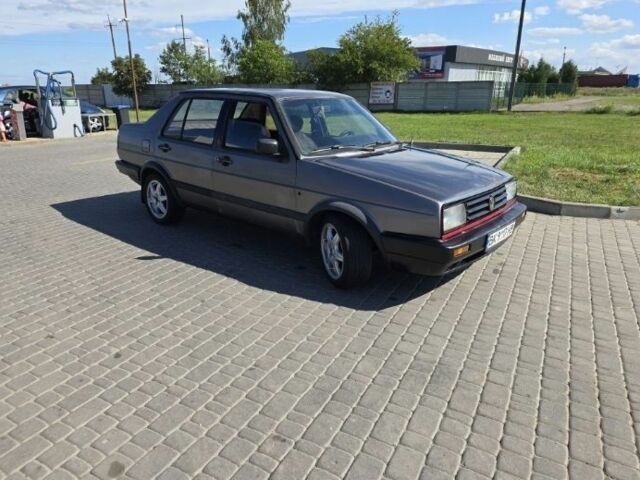 Сірий Фольксваген Джетта, об'ємом двигуна 0 л та пробігом 250 тис. км за 474 $, фото 1 на Automoto.ua