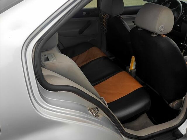 Серый Фольксваген Джетта, объемом двигателя 2 л и пробегом 340 тыс. км за 2500 $, фото 1 на Automoto.ua