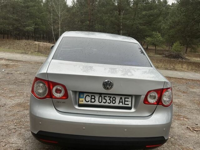 Сірий Фольксваген Джетта, об'ємом двигуна 1.6 л та пробігом 179 тис. км за 4000 $, фото 1 на Automoto.ua