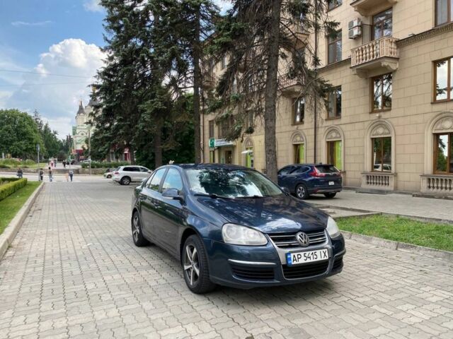 Серый Фольксваген Джетта, объемом двигателя 1.9 л и пробегом 250 тыс. км за 4150 $, фото 1 на Automoto.ua