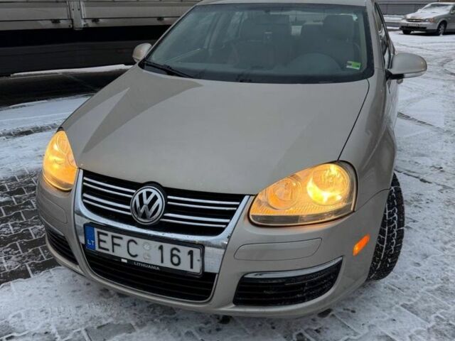 Серый Фольксваген Джетта, объемом двигателя 2.5 л и пробегом 238 тыс. км за 2650 $, фото 1 на Automoto.ua
