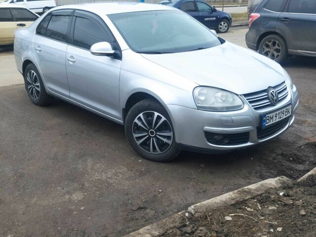 Серый Фольксваген Джетта, объемом двигателя 1.6 л и пробегом 252 тыс. км за 5200 $, фото 1 на Automoto.ua