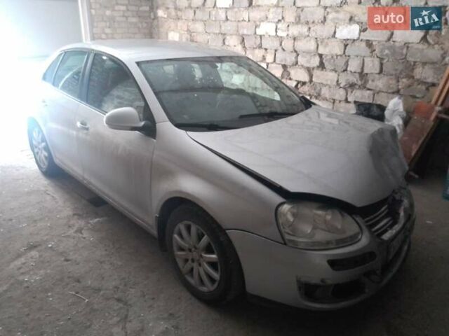 Сірий Фольксваген Джетта, об'ємом двигуна 1.9 л та пробігом 300 тис. км за 1836 $, фото 1 на Automoto.ua