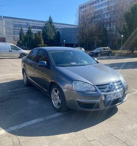 Серый Фольксваген Джетта, объемом двигателя 1.9 л и пробегом 287 тыс. км за 5650 $, фото 1 на Automoto.ua