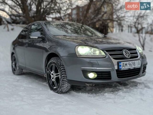 Сірий Фольксваген Джетта, об'ємом двигуна 1.9 л та пробігом 365 тис. км за 6200 $, фото 1 на Automoto.ua