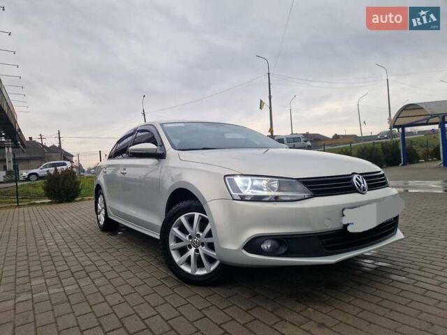 Сірий Фольксваген Джетта, об'ємом двигуна 1.39 л та пробігом 106 тис. км за 9600 $, фото 1 на Automoto.ua