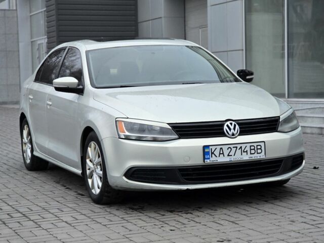 Серый Фольксваген Джетта, объемом двигателя 2.5 л и пробегом 250 тыс. км за 6999 $, фото 1 на Automoto.ua