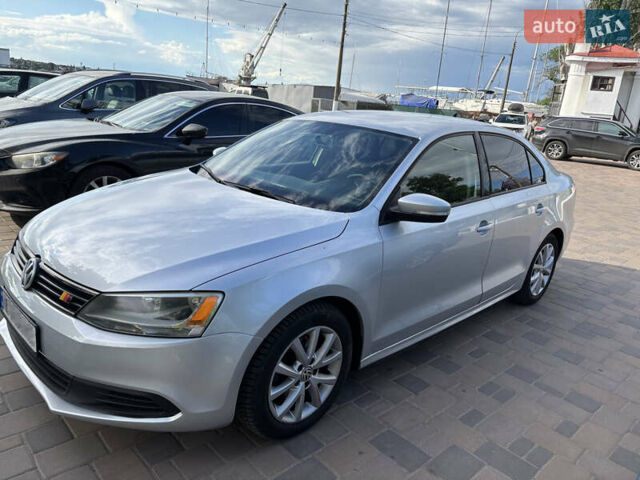 Серый Фольксваген Джетта, объемом двигателя 2.5 л и пробегом 245 тыс. км за 9200 $, фото 1 на Automoto.ua