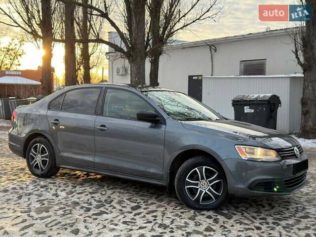 Серый Фольксваген Джетта, объемом двигателя 2 л и пробегом 179 тыс. км за 8320 $, фото 1 на Automoto.ua