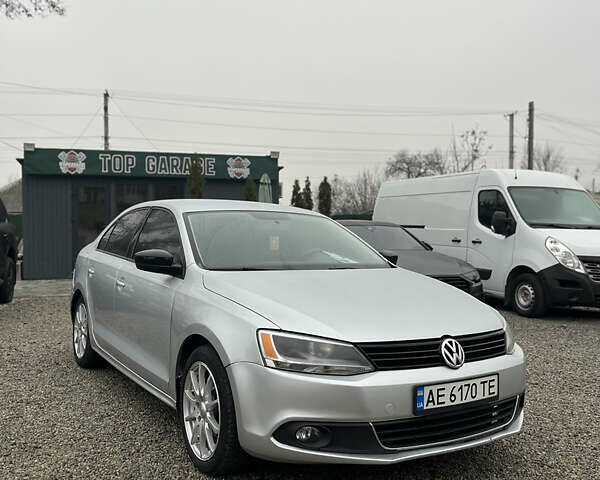 Серый Фольксваген Джетта, объемом двигателя 1.98 л и пробегом 241 тыс. км за 7500 $, фото 1 на Automoto.ua