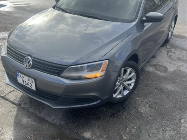 Сірий Фольксваген Джетта, об'ємом двигуна 2.5 л та пробігом 250 тис. км за 9100 $, фото 1 на Automoto.ua