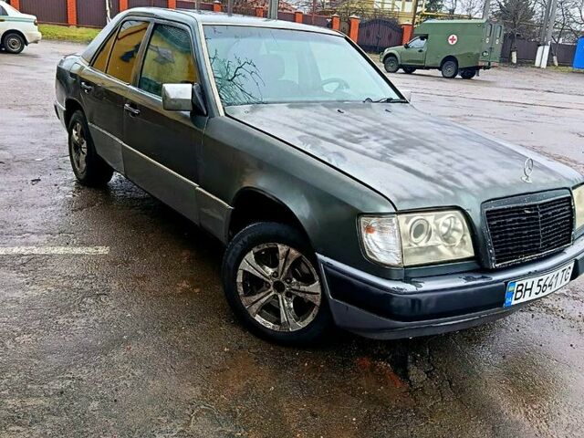 Серый Фольксваген Джетта, объемом двигателя 2 л и пробегом 34000 тыс. км за 10000 $, фото 1 на Automoto.ua