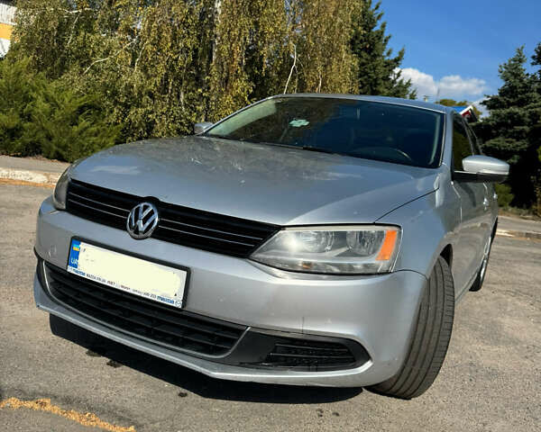 Сірий Фольксваген Джетта, об'ємом двигуна 2.5 л та пробігом 290 тис. км за 6500 $, фото 1 на Automoto.ua