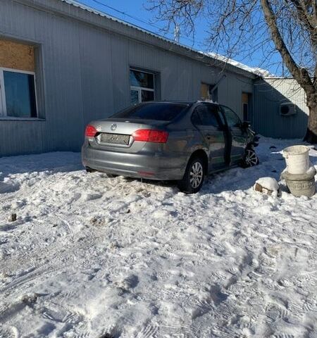 Сірий Фольксваген Джетта, об'ємом двигуна 2.48 л та пробігом 170 тис. км за 3300 $, фото 1 на Automoto.ua