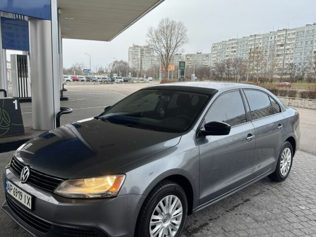 Серый Фольксваген Джетта, объемом двигателя 2 л и пробегом 240 тыс. км за 8200 $, фото 1 на Automoto.ua