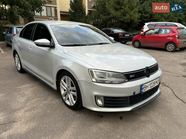 Серый Фольксваген Джетта, объемом двигателя 1.98 л и пробегом 165 тыс. км за 7499 $, фото 1 на Automoto.ua