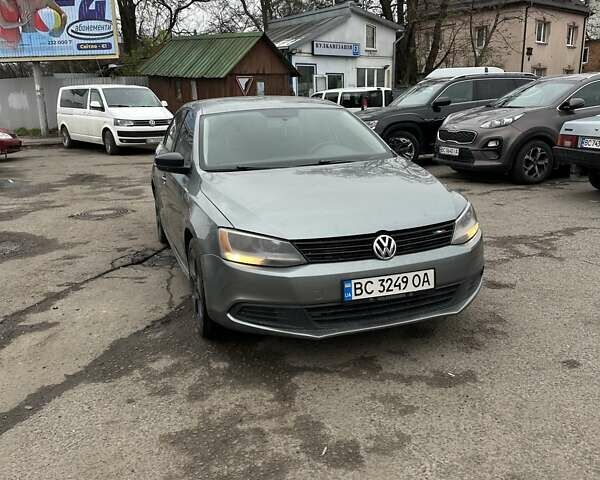 Серый Фольксваген Джетта, объемом двигателя 1.97 л и пробегом 267 тыс. км за 6299 $, фото 1 на Automoto.ua