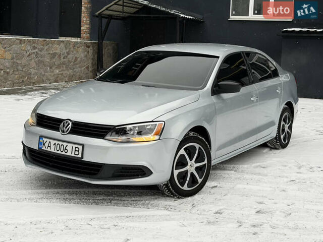 Серый Фольксваген Джетта, объемом двигателя 2 л и пробегом 201 тыс. км за 8600 $, фото 1 на Automoto.ua
