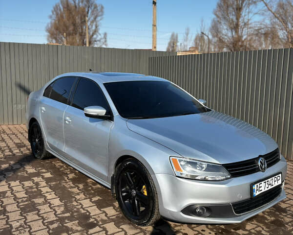 Серый Фольксваген Джетта, объемом двигателя 2 л и пробегом 275 тыс. км за 11000 $, фото 1 на Automoto.ua