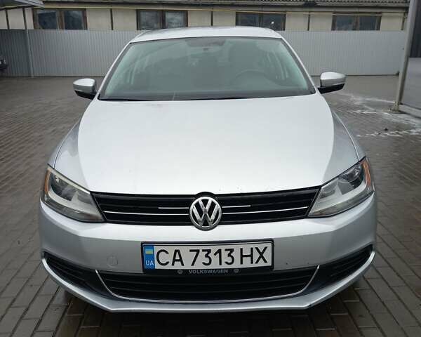 Серый Фольксваген Джетта, объемом двигателя 2.5 л и пробегом 210 тыс. км за 7600 $, фото 1 на Automoto.ua