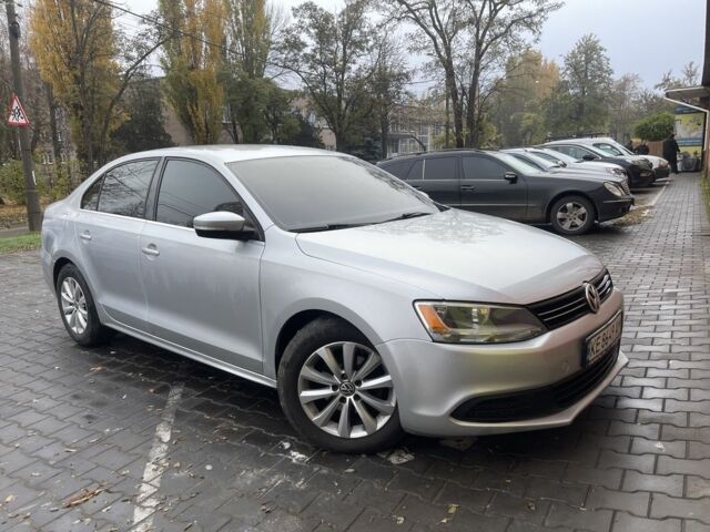 Сірий Фольксваген Джетта, об'ємом двигуна 2.5 л та пробігом 220 тис. км за 8450 $, фото 1 на Automoto.ua