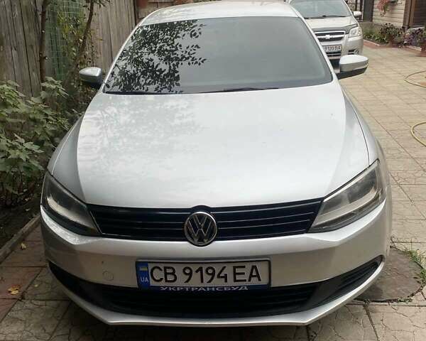 Сірий Фольксваген Джетта, об'ємом двигуна 2.47 л та пробігом 150 тис. км за 8500 $, фото 1 на Automoto.ua
