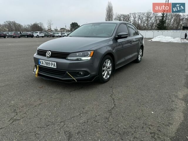 Серый Фольксваген Джетта, объемом двигателя 2.5 л и пробегом 221 тыс. км за 8700 $, фото 1 на Automoto.ua