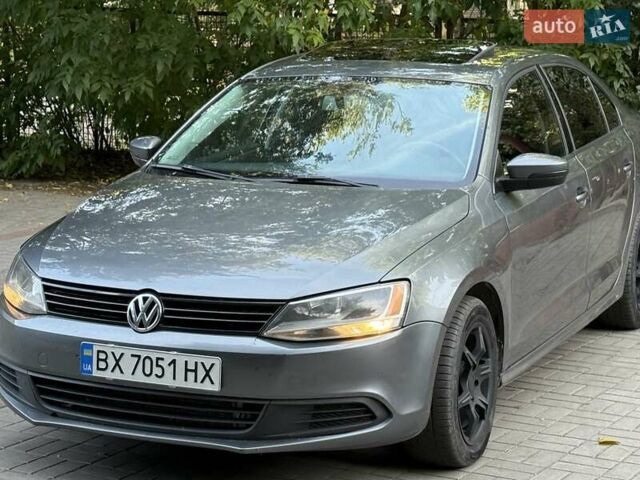Сірий Фольксваген Джетта, об'ємом двигуна 2 л та пробігом 219 тис. км за 8000 $, фото 1 на Automoto.ua