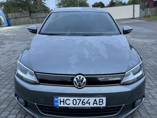 Серый Фольксваген Джетта, объемом двигателя 1.4 л и пробегом 218 тыс. км за 11000 $, фото 1 на Automoto.ua