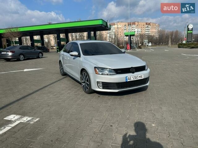 Серый Фольксваген Джетта, объемом двигателя 2 л и пробегом 198 тыс. км за 9000 $, фото 1 на Automoto.ua