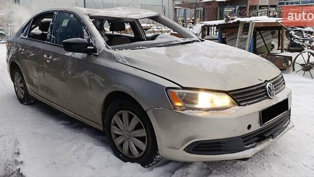 Серый Фольксваген Джетта, объемом двигателя 2 л и пробегом 173 тыс. км за 3900 $, фото 1 на Automoto.ua